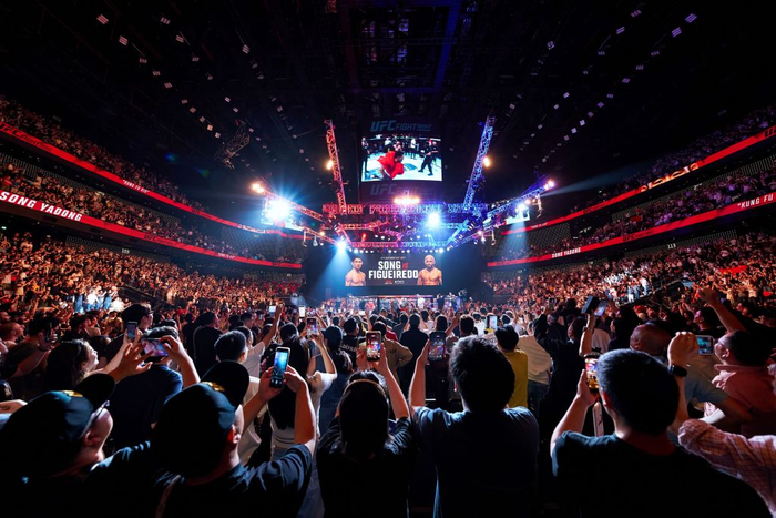 华体会体育登录入口-“拳”力撬动！UFC如何成为澳门“体育之城”的新引擎|格斗|娱乐|UFC格斗之夜|MMA|石铭_新浪体育_新浪新闻